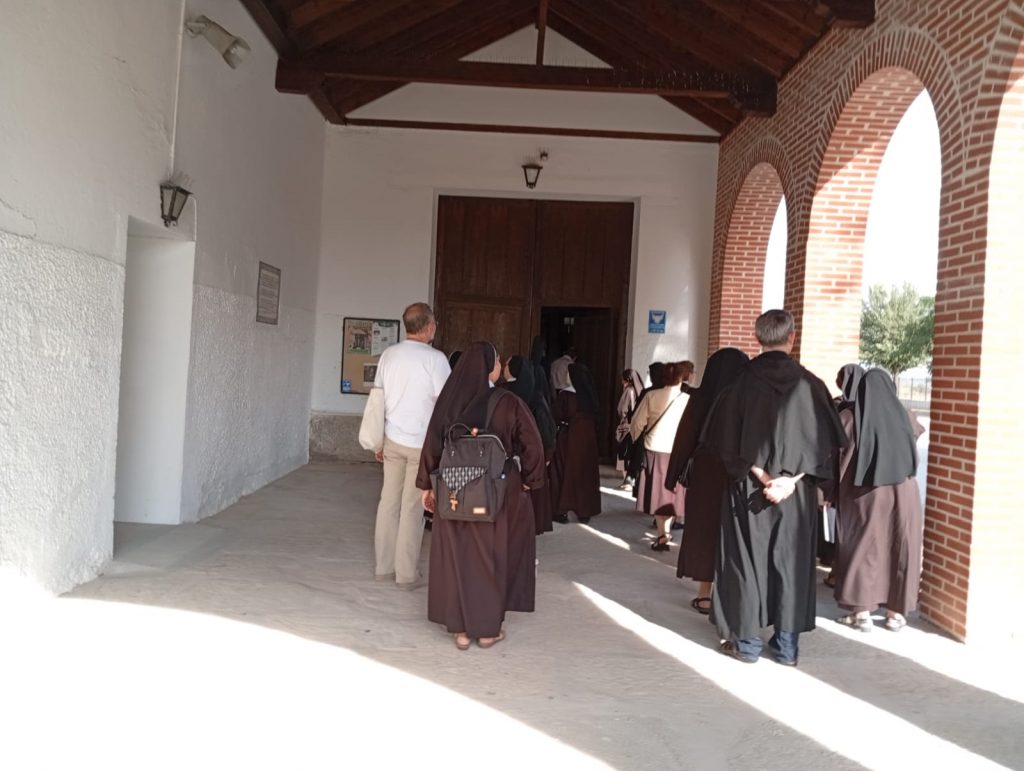Visita al monasterio de Santa María de la Cruz en Cubas de la Sagra